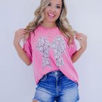 Whiskey Darling Boutique Lace bow graphic tee Photo 1