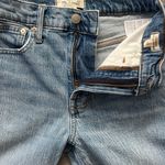 Madewell Maxwell Ripped Vintage Crop Jeans Size 25P Photo 3