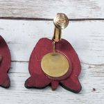 Vintage Clip On Earrings Photo 6