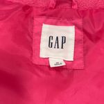 Gap  women’s Pink Puffer Vest size M Like New Photo 3