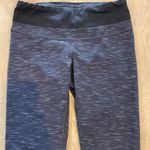 Lucy Activewear Like new Lucy Hatha Collection cropped leggings. Sz S  Photo 2