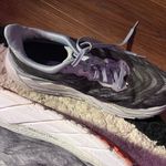 Hoka  Arahi 6 Photo 1