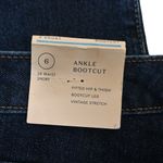 Universal Threads Universal Thread Womens 6/28 Short Ankle Bootcut Jeans NEW Photo 10