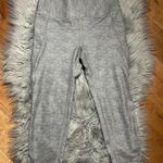 GapFit Sculpt Revolution Leggings Gray Size Medium Photo 1