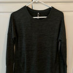 Active Life  top. Zipper accents. Size‎ m Photo 0