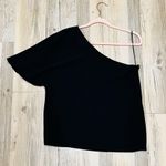fab'rik  black one shoulder short sleeve blouse sz small Photo 6