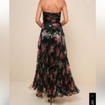 Lulus  NWT Mesmerizing Forever Black Floral Pleated Organza Maxi Dress M Photo 2