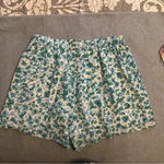 Molly Bracken NWT  Carmen off white blue green floral woven shorts size M Photo 8