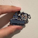 Disney  Parks Disneyland Cast Exclusive Where Dreams Come True Pin Photo 0