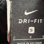 Nike  Dri-fit‎ active leggings, women’s size small, size tag is loose Photo 2