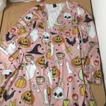 New Women’s Shein Halloween Long Cardigan Robe Lightweight Silky Satiny Size 1X Pink Photo 0