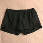 Old Navy  Active Shorts Photo 0
