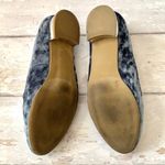 Women’s Report Size 6 Blue Crushed Velvet Loafers Shoes Flats Formal Business Photo 3