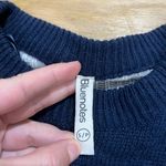 Bluenotes  Navy Star Sweater size small Photo 4