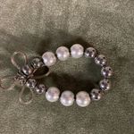 #405 BOUTIQUE Pearl and Crystal Stretch Bracelet White Photo 3