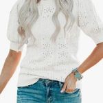 Super soft sweater with puffy sleeves in white Photo 0
