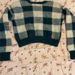 Kohls Medium plaid dark green sweater  Photo 3