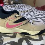 Nike team hustle D 11 shoes Photo 2