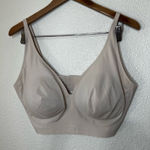 Rhonda Shear cream nude seamless bralette bra 3X Photo 0