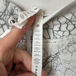 Lululemon Warm Down Jogger 7/8 Length Thread Dye White Black Size 6 Photo 9