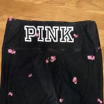 Victoria's Secret PINK Victoria's Secret Yoga Pants Floral Print. Large Photo 2