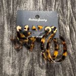 Tortoise Shell Earring Set Brown Photo 0