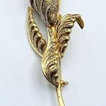 Vintage Gold Flower Bud Damascene Brooch Photo 0