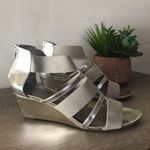 Ellen Tracy  • darcie strappy wedge sandal Photo 93
