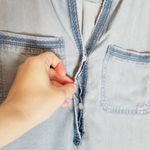 Eddie Bauer DENIM CHAMBRAY TENCEL LYOCELL BLOUSE S Photo 4