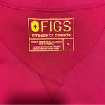 FIGS  Hot Pink Women’s Scrub Top Size Small Photo 4