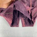 Nicole Miller Satin Embroidered Stripes Pencil Skirt Lightweight Feminine Size 2 Photo 5