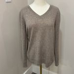 Hilary Radley  100% cashmere Sweater Beige V-neck 100% Cashmere Sweater Medium Photo 1