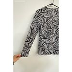 Liz Claiborne  Black/White Shirt Womans Long Sleeve Geometric‎ - Size MP Photo 6