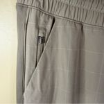 Athleta  Womens‎ Brooklyn Textured Jogger Size 12 Tall Beige Pattered Activewear Photo 2
