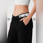 Alo Yoga NWT  Flip It Trousers in Black Size L Photo 1