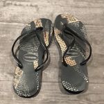 Havaianas  black patterned sandals Photo 2