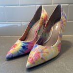 Gianni Bini Women’s  Heels Pumps Tie Dye Design Sz 6M EUC‎ Photo 0