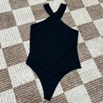 Aritzia Babaton Contour Criss Cross Bodysuit Size Large Black Photo 1