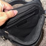 Elegant Black Leather Crossbody Bag Photo 5