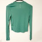WILO Size XS Green Melbourne Australia Long Sleeve Crossover T Photo 4