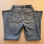 Abercrombie & Fitch  90s Straight Ultra High Rise  Photo 3