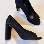 Pelle Moda Black Suede Scalloped Peep Toe Heels Womens 7 Cresent Shaped Heel Photo 9