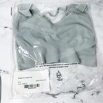 Cuyana 3 Piece Workout Set Steel color Size Small Photo 4