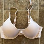 SKIMS Fits Everybody Scoop Plunge Bra Sand Size 36D Photo 2