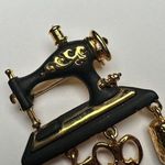 Danecraft Sewing Machine Black Enamel Gold Tone With Dangle Charms Brooch Pin Photo 2