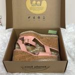 Cool Planet Wedge sandals Sz 8.5 Blush Color New Photo 12