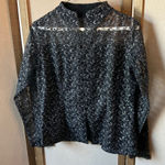 Intricately, detailed ladies blouse Black Size undefined Photo 0
