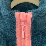 Puma Teal and Pink Fleece Jacket Size L Photo 3