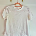 Lululemon  Classic Fit T-Shirt Photo 0