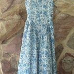 Commense Square Photo 2